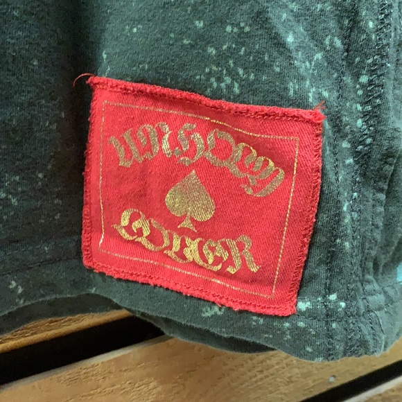 NEW Wisdom Lover T-Shirt - Picture 2 of 4